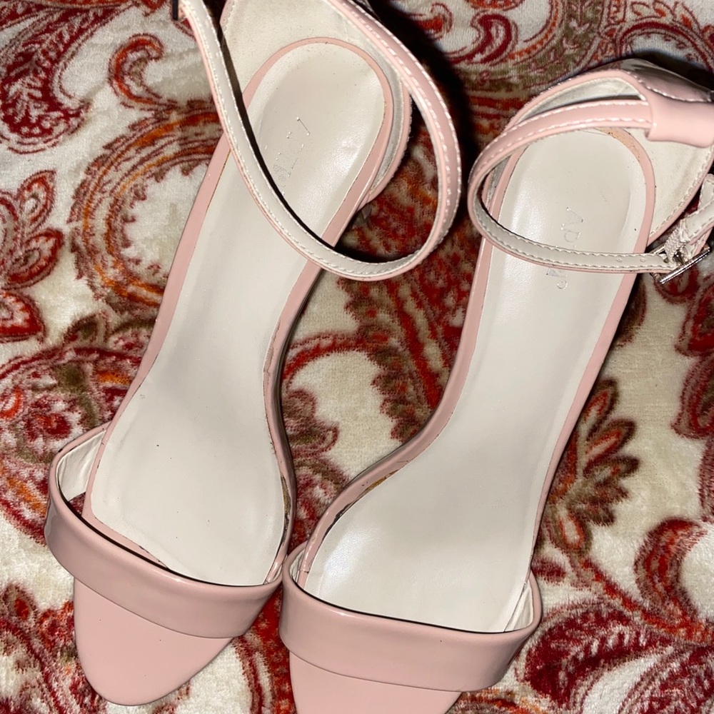 Kohl’s size 10M plush pink high heels